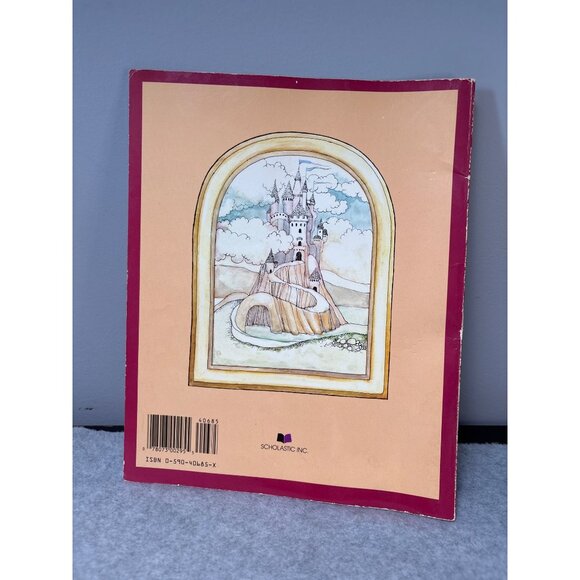 Snow White & The Seven Dwarfs Book & Cassette Retold by Freya Littledale Illustr - Picture 5 of 13